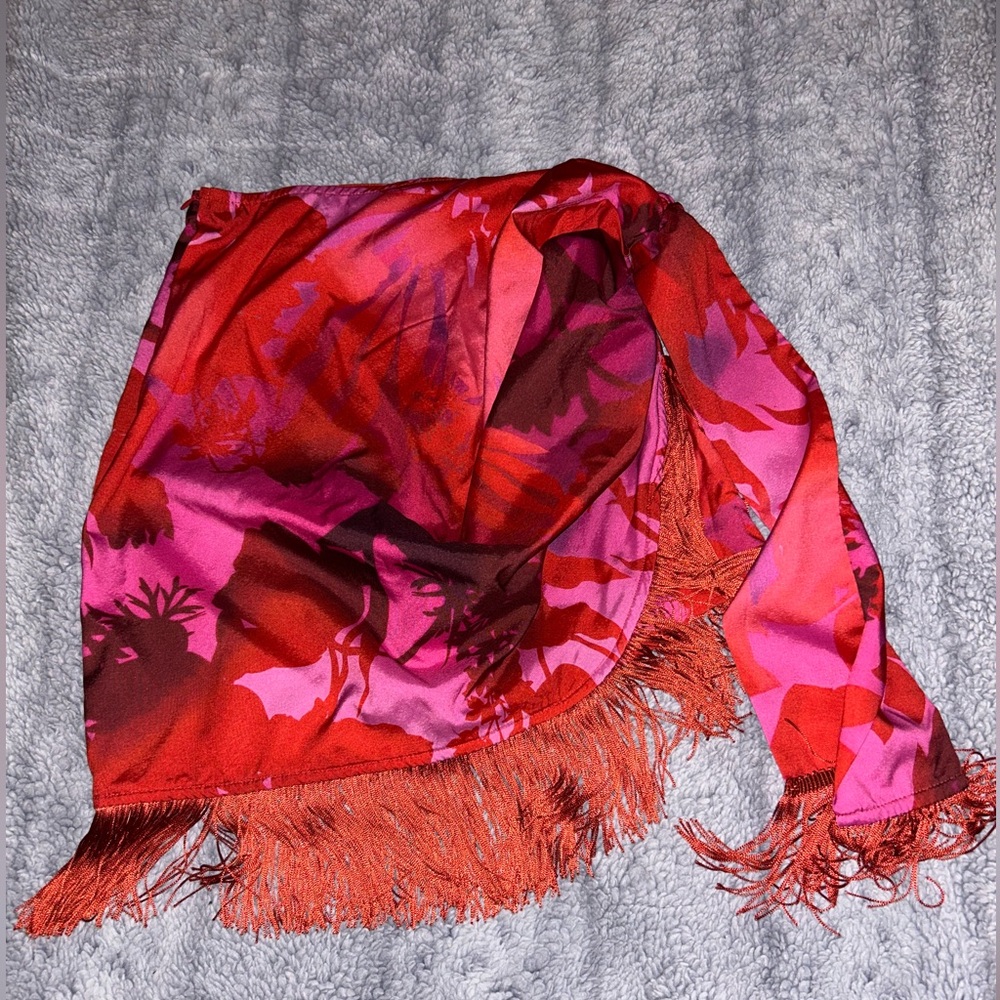 PrettyLittleThing Red and Pink Floral skirt